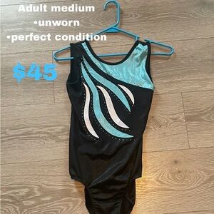 Black and blue leotard